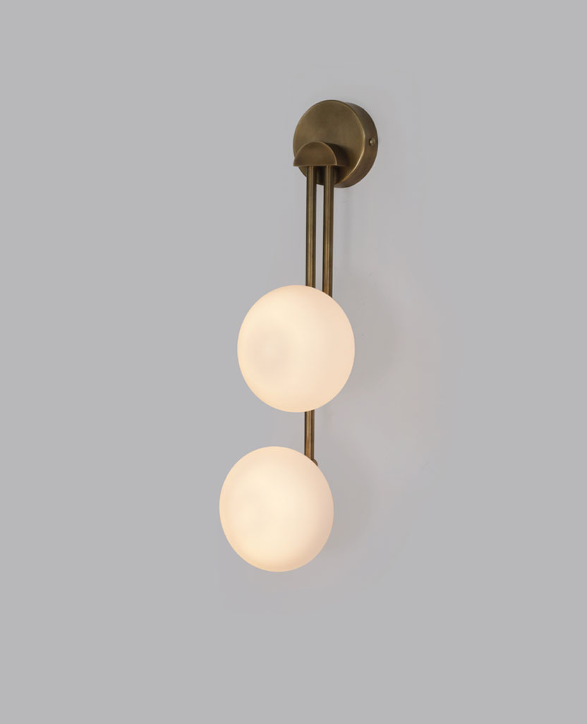 Stylish wall sconce light in India